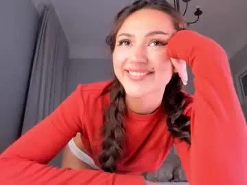 Freechat sassynova on Chaturbate