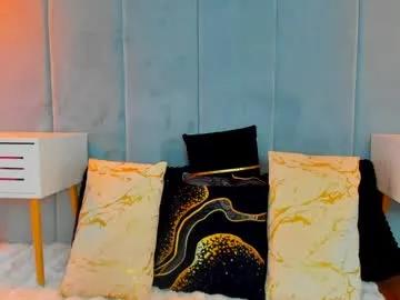 Freechat sassyt33n on Chaturbate