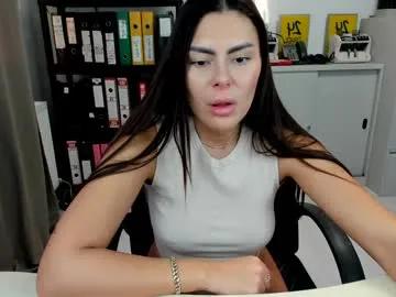 Freechat sassytiff on Chaturbate