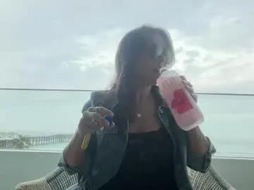 Freechat sayplsgdgrl on Chaturbate