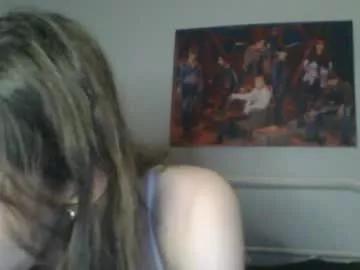 Freechat sendforesme on Chaturbate