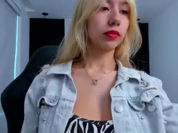 serene_waves on Chaturbate 