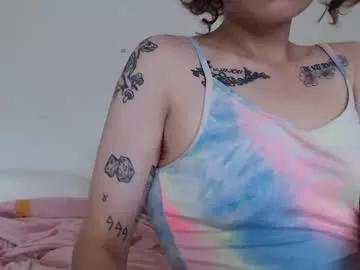 Freechat smoothvodka on Chaturbate