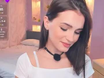 Private synne_glows on Chaturbate