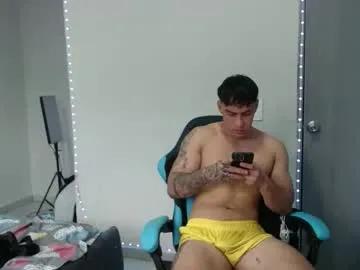 Freechat team23hot0 on Chaturbate