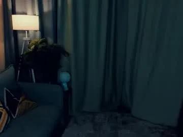 Freechat tessiekhanponaphan on Chaturbate