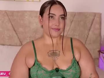 Freechat tinacurv on Chaturbate