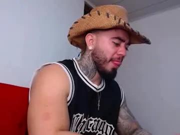 Private tommyblessd1 on Chaturbate