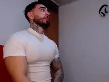 Private tommyblessd1 on Chaturbate