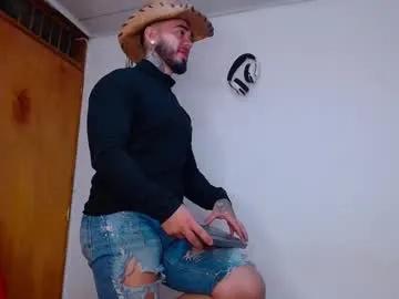 Private tommyblessd1 on Chaturbate