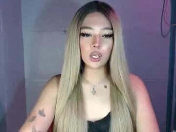 Freechat trexie_fucks15 on Chaturbate