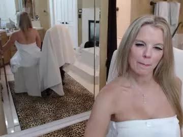 Freechat trophywifey on Chaturbate