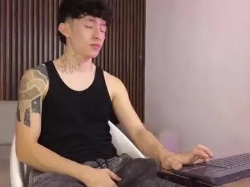 Freechat troy_rouge on Chaturbate