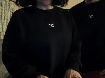 vanandjuani on Chaturbate 