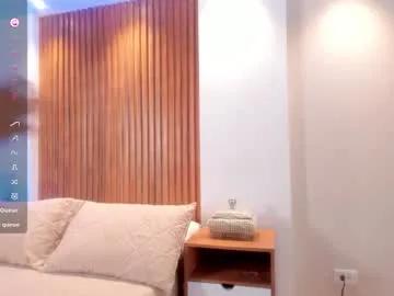 Freechat ximelopez1 on Chaturbate