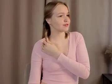 Freechat yangsperanza on Chaturbate