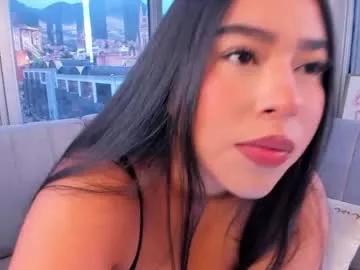 Freechat zoey_thommpson on Chaturbate