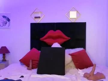 Freechat zuly_zahir_01 on Chaturbate