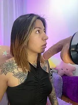 Freechat _antonella_dreamss on StripChat