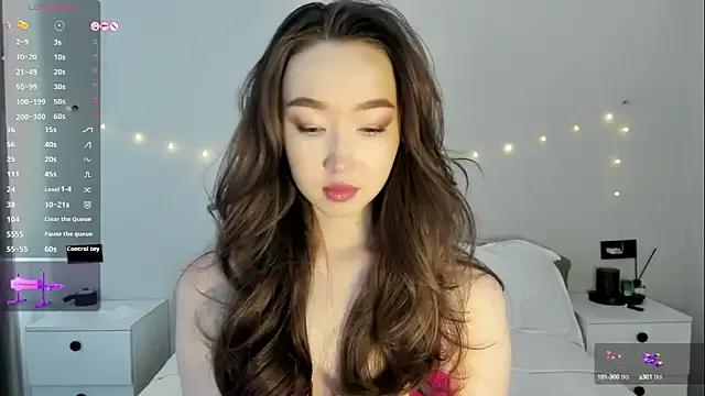 Freechat _luna_022 on StripChat