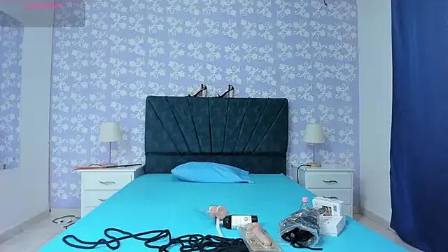 Freechat _nicolesweet on StripChat