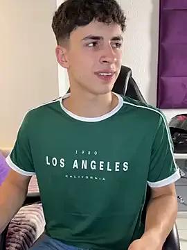 Freechat AdrianRinaldi on StripChat