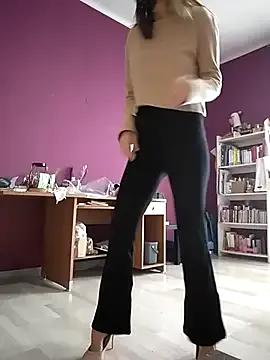 Freechat Akemi_rossi on StripChat