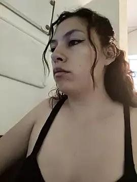 Freechat AlanaDesire on StripChat