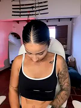 Group Ale_Lewis on StripChat