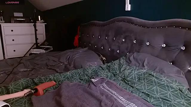 Freechat alexis0407 on StripChat