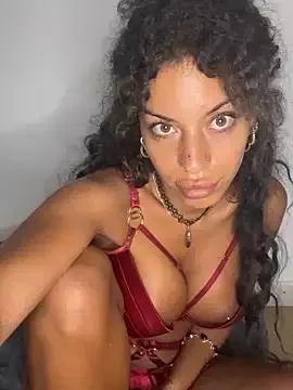 Freechat AlyssaHottv_ on StripChat