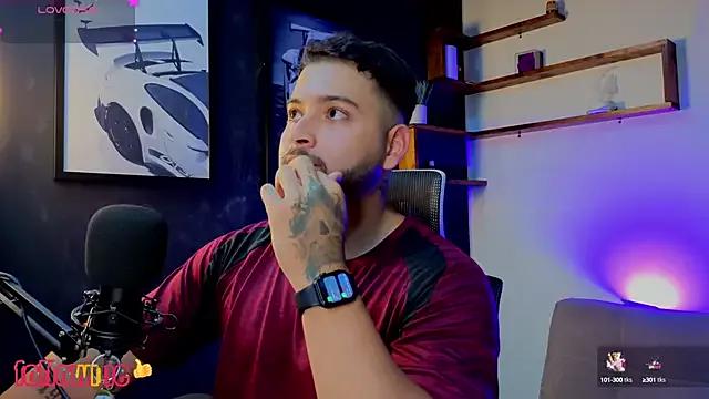 Freechat Andrew_Brown on StripChat