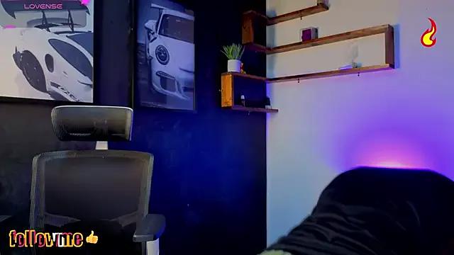 Freechat Andrew_Brown on StripChat