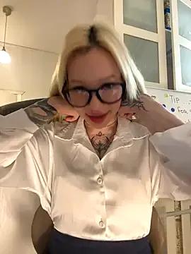 StripChat babydolll is Freechat babydolll — slap ass in office 5 times