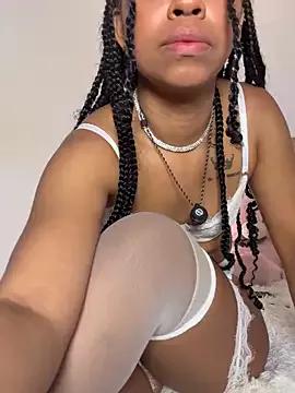 Freechat bella__honey on StripChat