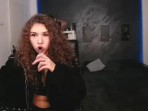 Freechat bigbuttjeny on StripChat