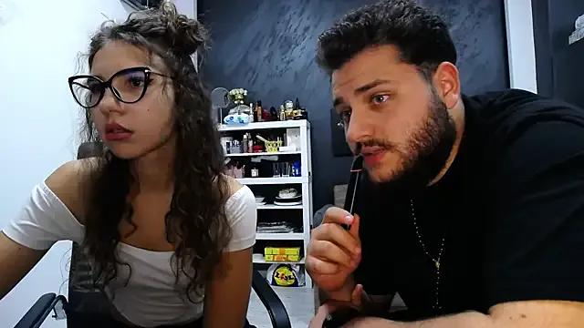 Freechat bigbuttjeny on StripChat