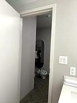 Freechat boomboomr00m on StripChat