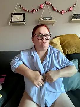 Freechat BrattyPrincess-x on StripChat