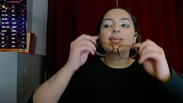 Freechat BustyAllyy on StripChat