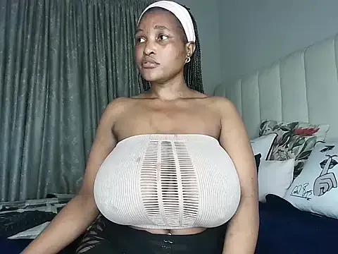 Private Bustygoddess32 on StripChat