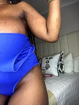 Private Bustygoddess32 on StripChat