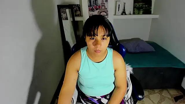 Freechat Charis_21 on StripChat