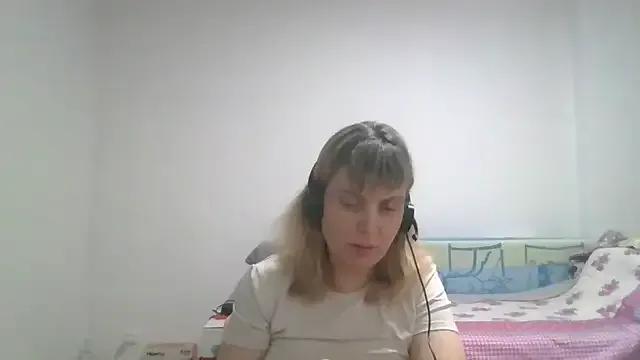 StripChat CherieAdair is Freechat CherieAdair — air kisses