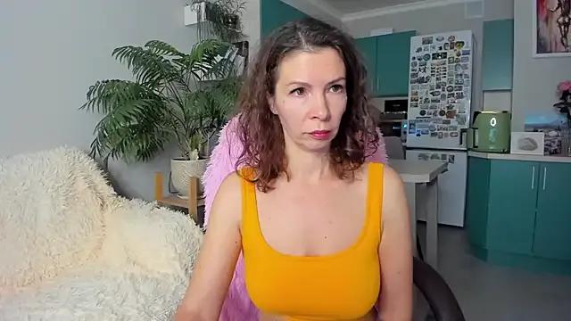 StripChat ChristinaGlory is Freechat ChristinaGlory — Pussy play close up