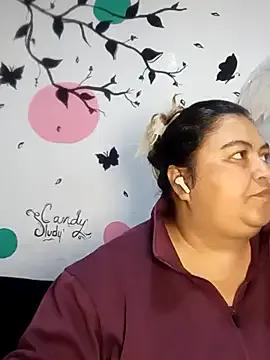 curvy_diva_ — my friend ties me up and grabs my tits