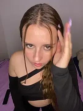 Freechat Cutie_blondie on StripChat