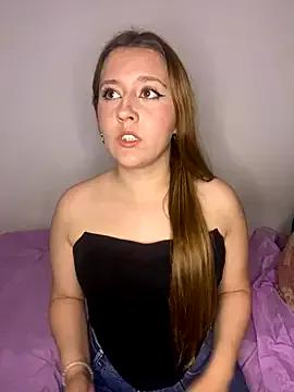 Freechat Cutie_blondie on StripChat