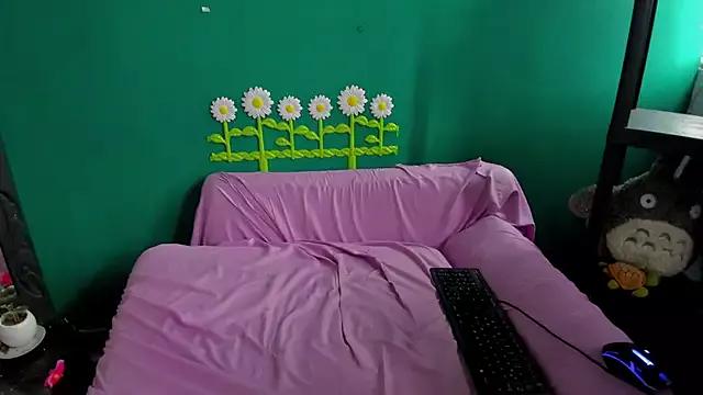 Freechat Cutie_blondie on StripChat