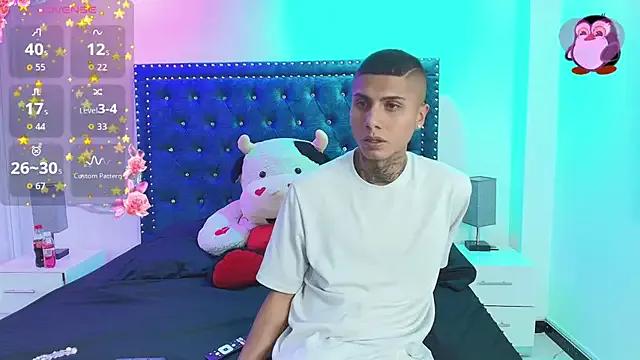 Freechat Damian_and_roxanne on StripChat